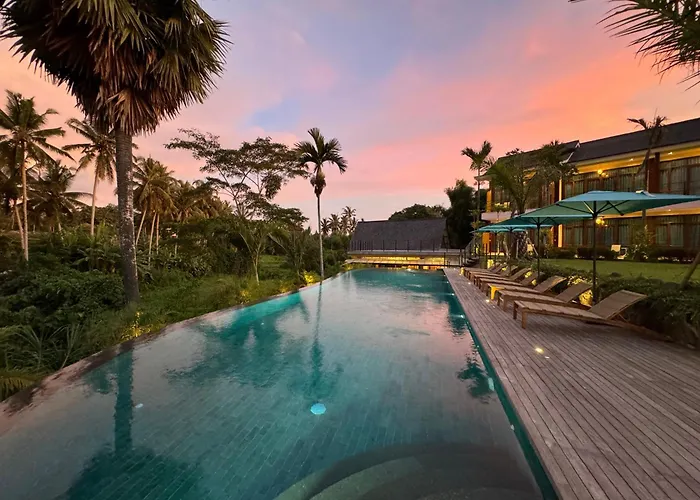 Rudra Sahashrara Bali - Ayurvedic - Health And Wellness ホテル 4*